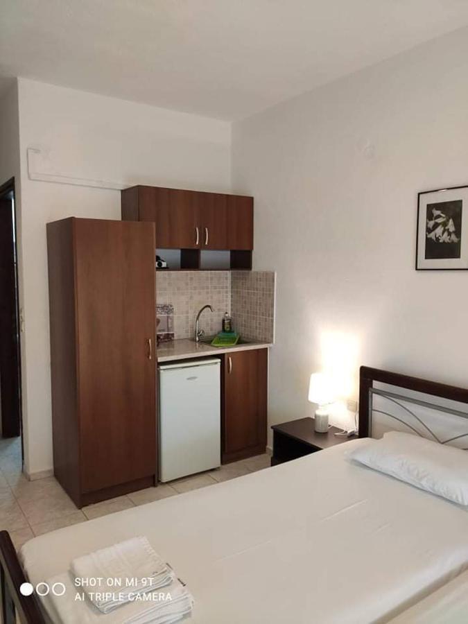 Sivota Rooms Athanasiou ภายนอก รูปภาพ