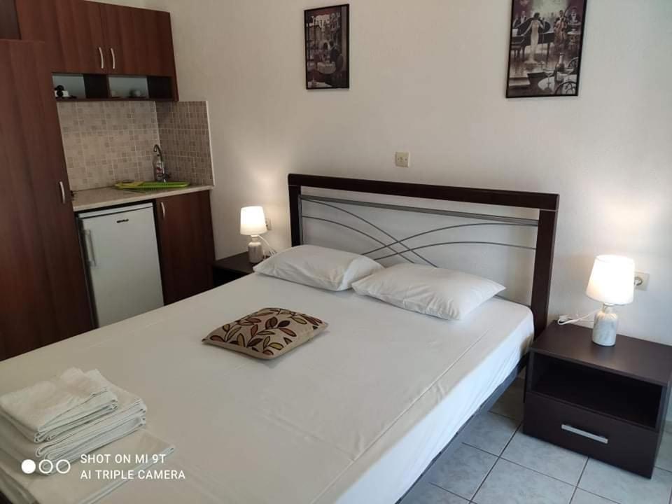 Sivota Rooms Athanasiou ภายนอก รูปภาพ
